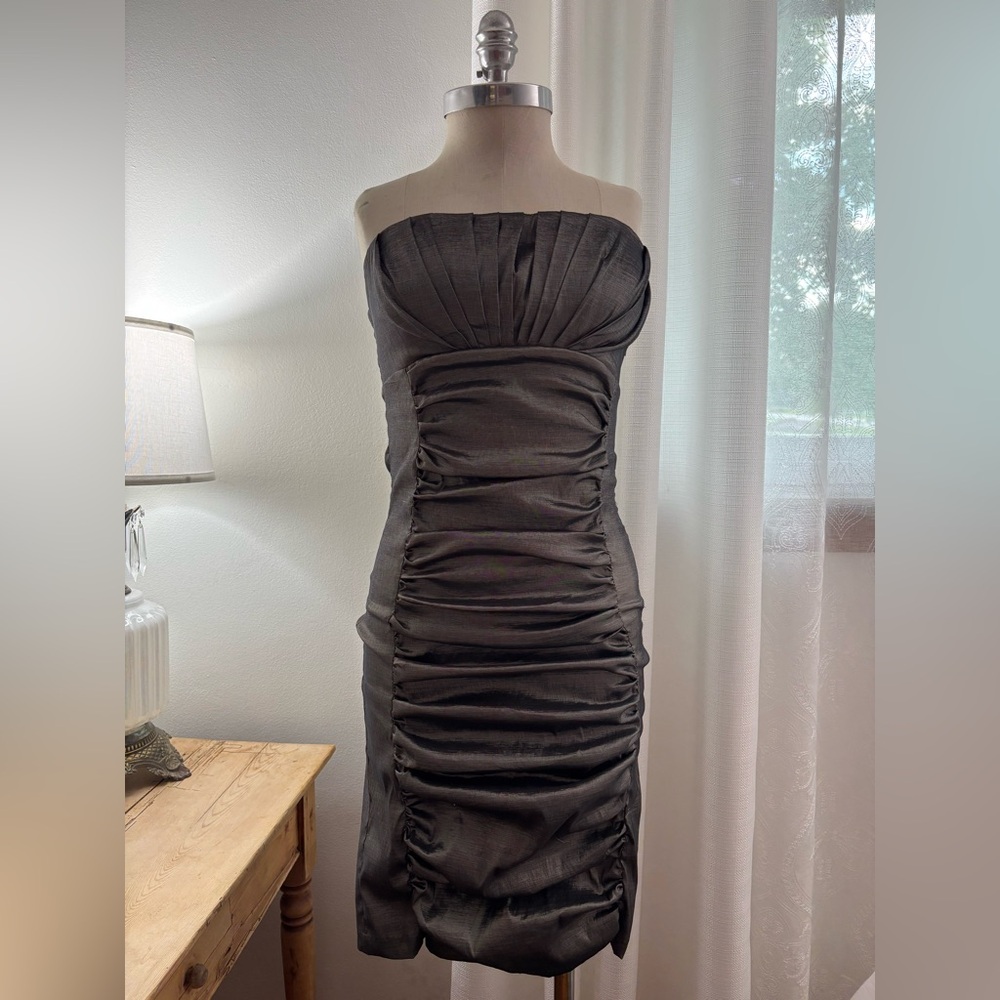 Faisca Elegant Grey Ruched Strapless Dress, Medium, EUC